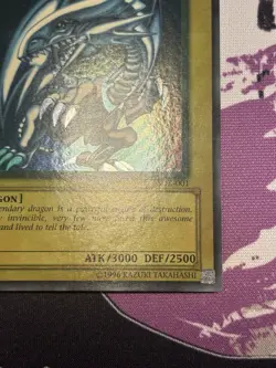 Yugioh Blue-Eyes White Dragon SDK-001 Ultra Rare Unlimited FADED NM/MINT - Image 4
