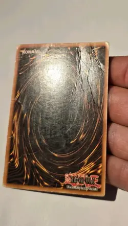 Yugioh Dark Paladin DMG-001 Secret Rare Limited Edition Damaged - Image 5
