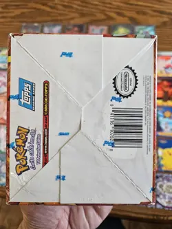 Pokemon Topps cards 1999 TV Animation Edition Series 1 with original box - Image 4