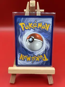 Pokemon TCG Celebi 009/185 Vivid Voltage Amazing Rare Card Rainbow Holo (NM) - Image 2