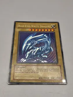 Blue-Eyes White Dragon SDK-001 Starter Deck: Kaiba Ultra Rare - Image 1