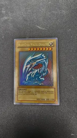 Blue-Eyes White Dragon SDK-001 Starter Deck: Kaiba 1st Edition - Image 1