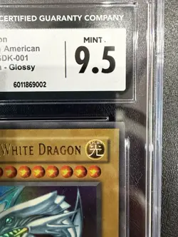 Blue-Eyes White Dragon SDK-001 Starter Deck: Kaiba 1st Edition CGC 9.5 - Image 4