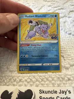 Radiant Blastoise 018/078 Pokemon GO Holo - Image 1