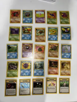 Pokemon 1st Edition Fossil Common And Uncommon Set - Image 4
