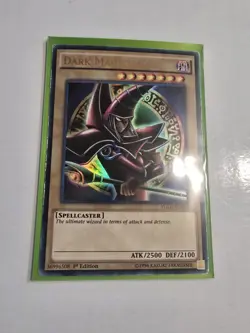 Yugioh - Dark Magician YGLD-ENB02 1st Edition Ultra Rare MP - Image 1