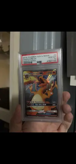 2019 POKEMON SUN & MOON HIDDEN FATES #9 CHARIZARD GX PSA 10 - Image 2