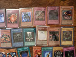 YuGiOh Vintage Card Collection Lot 800+ Cards Assorted - Image 3