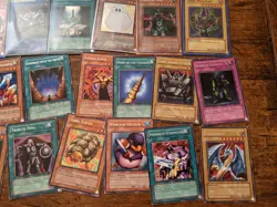 YuGiOh Vintage Card Collection Lot 800+ Cards Assorted - Image 4
