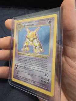 Alakazam Shadowless Holo Rare Card 001/102 LP/NM - Image 2