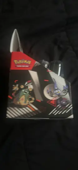 Pokemon TCG Black Bolt And White Flare Unova Mini Tin Set of 6 with Display Box! - Image 4