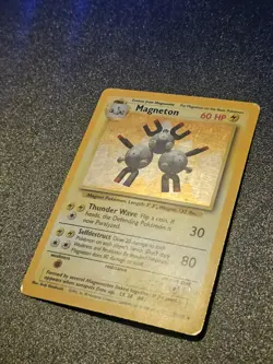 Pokemon TCG Magneton Base Set Holo Unlimited Rare Card 9/102 HP - Image 2