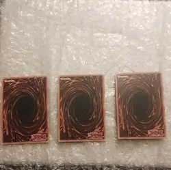 Konami Blue-Eyes White Dragon 1st Edition LCKC-EN001 Lot of 3 Cards Holo/Regular - Image 2