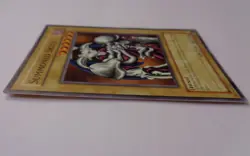 Summoned Skull Dark Legends DLG1-EN025 (Common, Unlimited, Excellent / VLP) - Image 2