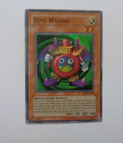 Time Wizard DB2-EN038 (Super Rare, Unlimited, Lightly Played / LP) Yugioh - Image 1