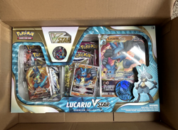 Pokemon TCG Lucario VSTAR Premium Collection (290-85124) - New 820650851247 - Image 1