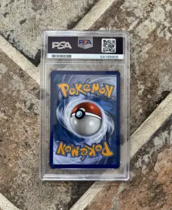 Charizard Holo 025/185 SWSH Vivid Voltage Cracked Ice Pokemon Card PSA MINT 9 - Image 2