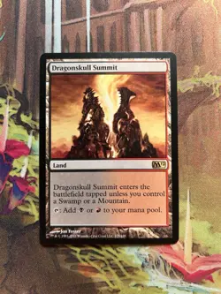 Dragonskull Summit Magic 2012 NM MTG - Image 1