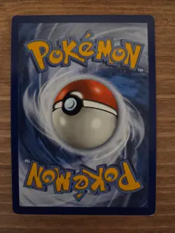 Pokemon Pikachu Cracked Ice Holo 035/108 - Evolutions - Image 2