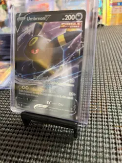 Umbreon V SWSH203 SWSH: Sword & Shield Promo Cards Holo - Image 1