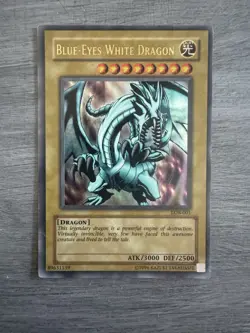 Yu-Gi-Oh! Blue-Eyes White Dragon #LOB-001 Unlimited Ultra Rare - Image 1