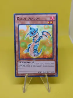 Yugioh - Decoy Dragon (SR02-EN008) - Common 1st Edition - Image 1