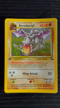 Pokemon TCG GOLD STAMP Aerodactyl Prerelease Promo Holo Foil Near Mint European - Image 2