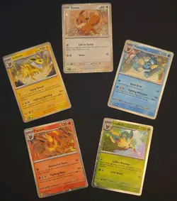 SVP Cosmos Holo Eevee Vaporeon Jolteon Flareon Leafeon Pokemon TCG Bulk Lot 5 LP - Image 1