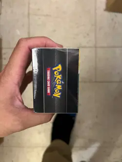 *SEALED* Pokemon TCG Evolving Skies Build And Battle Box - Image 4