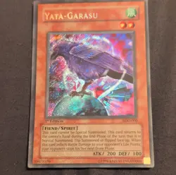 🔥 Yu-Gi-Oh! 2003 Legacy of Darkness – Yata-Garasu 🔥 1st Edition – Secret Rare - Image 1
