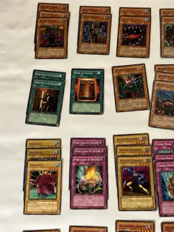 Yugioh Pharaonic Guardian PGD Lot 84 Cards Holos x3 LP-Damaged - Image 4