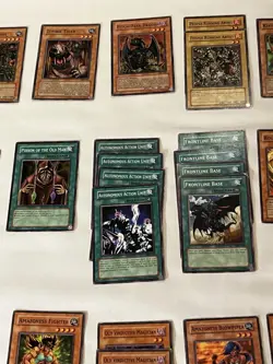 Yugioh Magician’s Force Lot 95 Cards Common LP-Damaged - Image 4