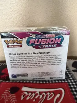 Fusion Strike Booster Box - New & Factory Sealed - 36 packs - Pokemon TCG - Image 2
