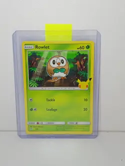 Pokemon Rowlet Non Holo Card 7/25 McDonald's 25th Anniversary. SUPER . - Image 1