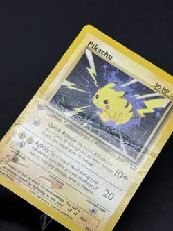 Pokemon Pikachu 70/111 Neo Genesis Regular - Image 2