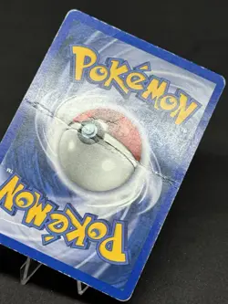 Pokemon Pikachu 70/111 Neo Genesis Regular - Image 4