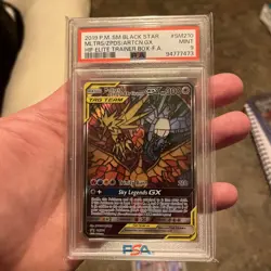 2019 POKEMON BLACK STAR PROMO SM210 FULL ART/MOLTRES & ZAPDOS & ARTICUNO PSA 9 - Image 1