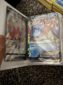 MASSIVE POKEMON COLLECTION ! OVER 1000 ! W/ BINDER, MINI BINDER, DECK BOX - Image 4