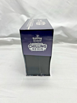 Pokemon TCG Sword & Shield Chilling Reign Elite Trainer Box - Image 5