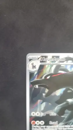 Pokemon TCG Houndoom Full Art Holo Card 066/064 Shrouded Fable Illustration Rare - Image 2