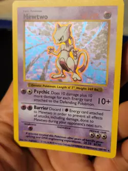 SHADOWLESS MEWTWO Base Set Holographic 10/102 Pokemon Card HOLO RARE 1995 - Image 3