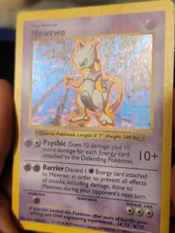 SHADOWLESS MEWTWO Base Set Holographic 10/102 Pokemon Card HOLO RARE 1995 - Image 4