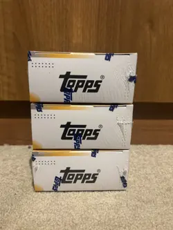 Topps Real Madrid 2025-26 Team Set - Hobby Box x3 - In Hand - Sealed ✅🚚 - Image 5