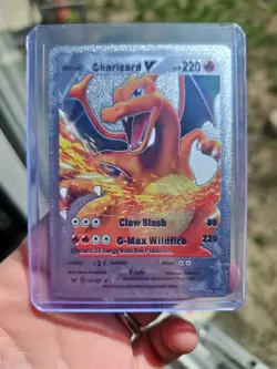 Charizard V Silver Foil Fan Art Vinyl Textured Collector Pokemon Card 138-203 - Image 1