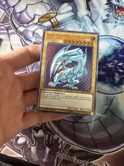 (YCL) Blue-Eyes White Dragon (Version 2) LCKC-EN001 Legendary Kaiba 1st VLP - Image 4