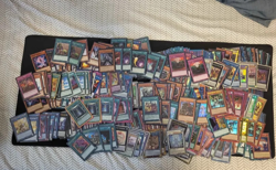 Yugioh bulk 1000+ cards, include deck cores, staple cards, and high rarities - Image 3