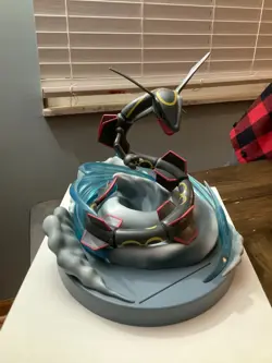 2019 Pokemon TCG Hidden Fates Ultra Premium Collection Shiny Rayquaza Statue - Image 1