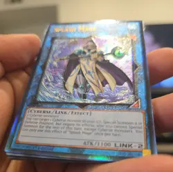 Yugioh Splash Mage RA04-EN080 1sr Ed Prismatic Ultimate Rare NM - Image 2