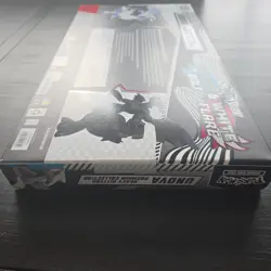 Pokemon TCG: Unova Heavy Hitters Premium Collection Black Bolt & White Flare - Image 4