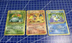 Pokemon Trading Card Charizard Venusaur Blastoise Old Japanese Set Chips Stains - Image 1